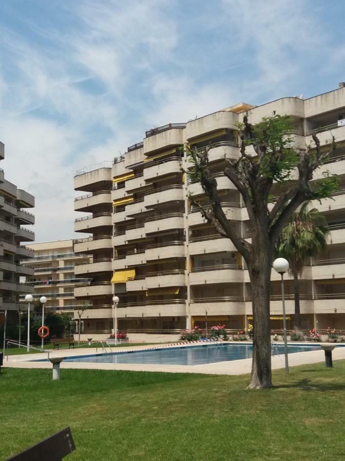 Bonito Apartamento Con Varias Piscinas Salou Exterior photo